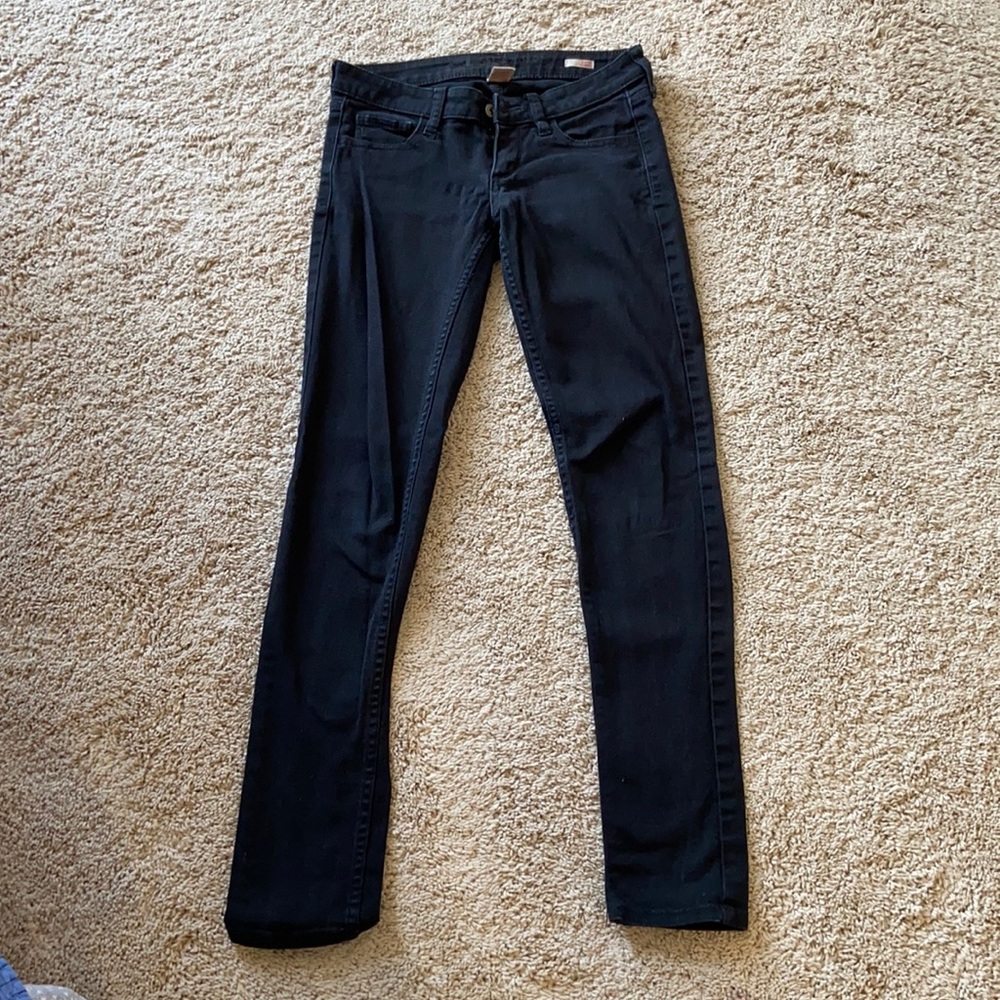 Black super skinny jeans